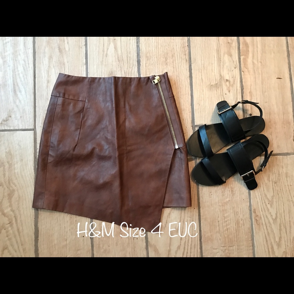 H&M Size 4 zipper skirt